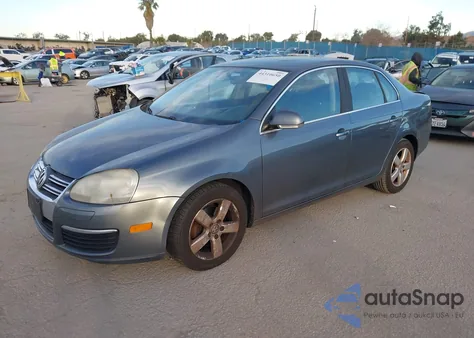 2008 Volkswagen Jetta Se/Sel из США, поврежденный, VIN 3VWRZ71K98M033395